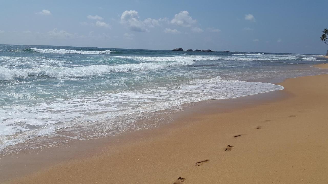 Hikkaduwa Backyard Homestay Galle